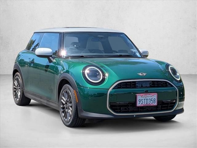 2025 MINI Cooper Hardtop Base