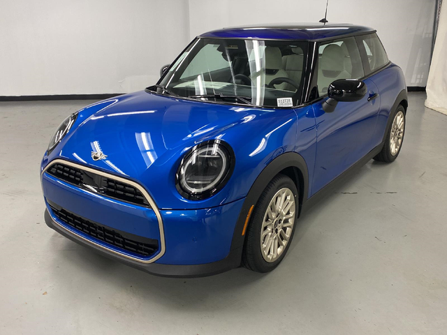 2025 MINI Cooper Hardtop Base