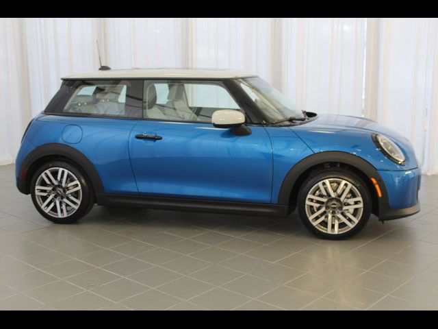 2025 MINI Cooper Hardtop Base