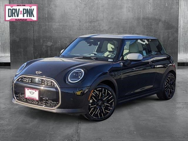 2025 MINI Cooper Hardtop Base