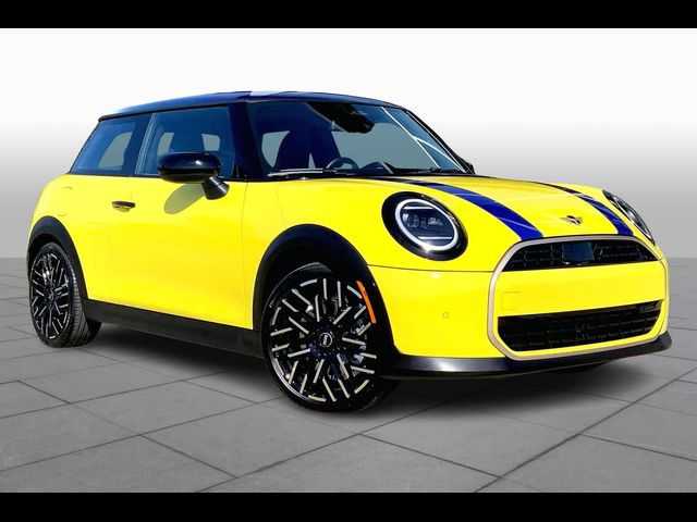 2025 MINI Cooper Hardtop Base