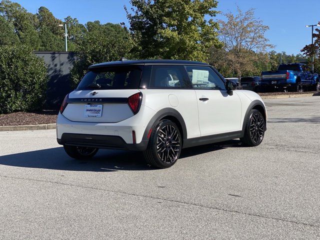 2025 MINI Cooper Hardtop Base