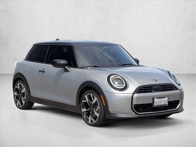2025 MINI Cooper Hardtop Base