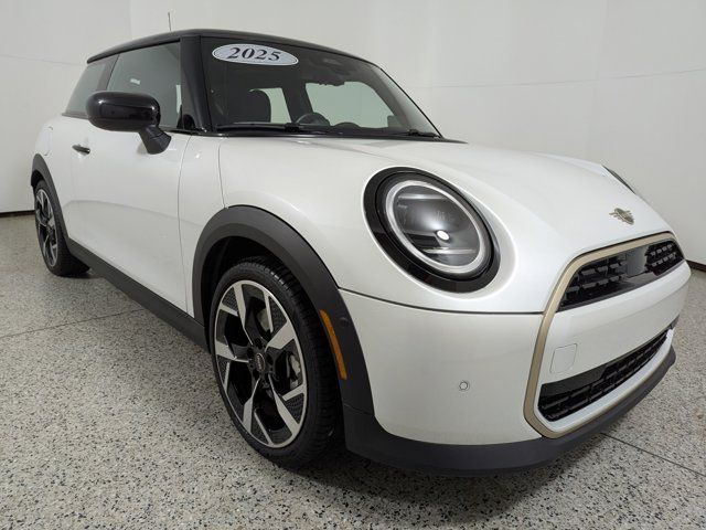 2025 MINI Cooper Hardtop Base