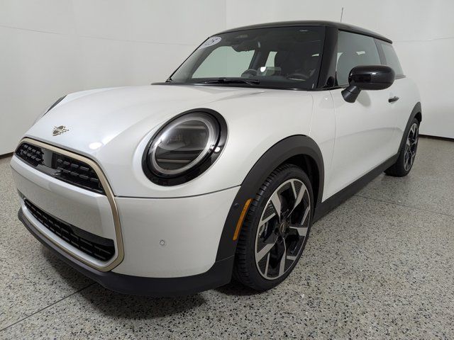 2025 MINI Cooper Hardtop Base