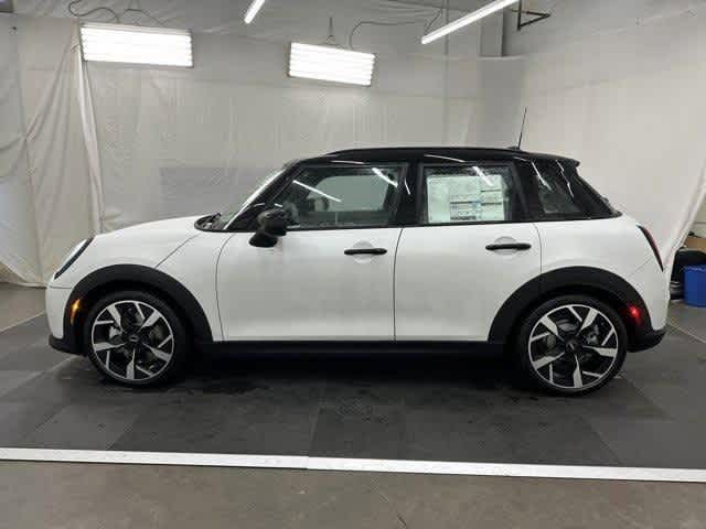 2025 MINI Cooper Hardtop Base