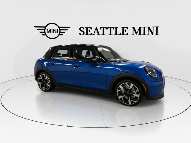 2025 MINI Cooper Hardtop Base