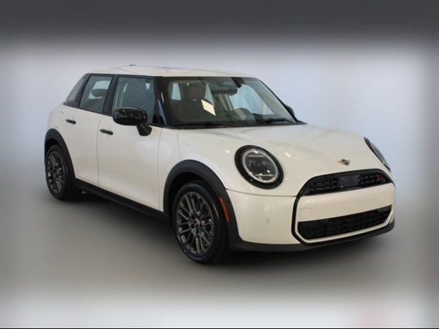 2025 MINI Hardtop 4 Door S Signature Trim