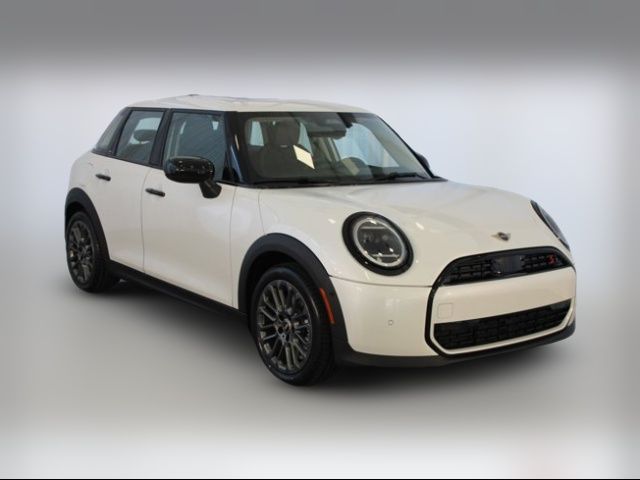 2025 MINI Hardtop 4 Door S Signature Trim