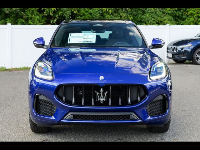 2025 Maserati Grecale Base