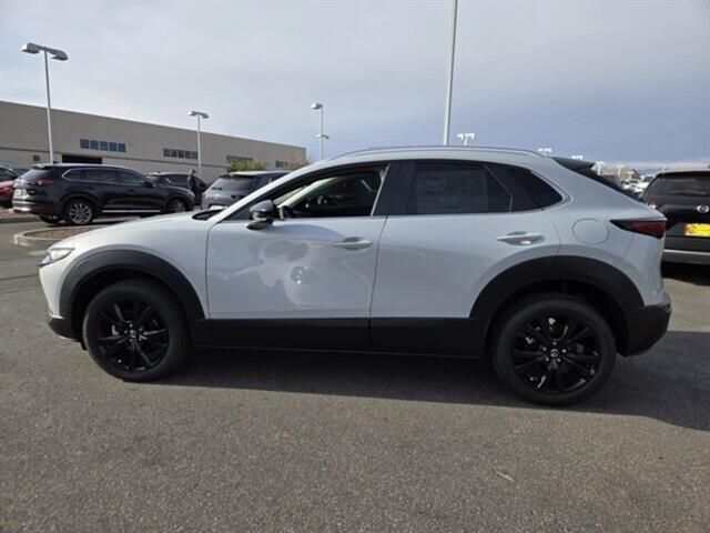 2025 Mazda CX-30 2.5 S Select Sport