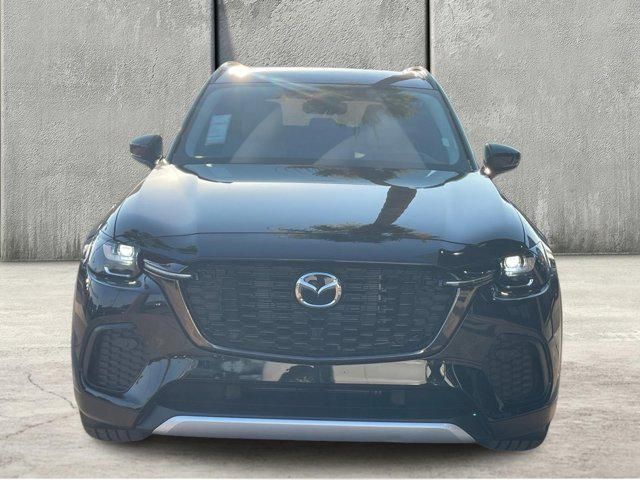 2025 Mazda CX-70 PHEV Premium Package