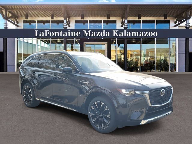 2025 Mazda CX-90 S Premium Package