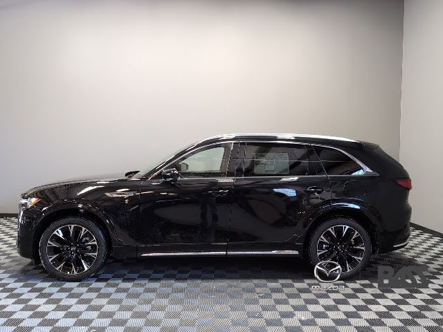 2025 Mazda CX-90 S Premium Package