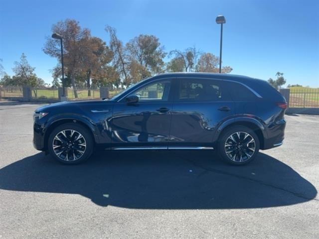 2025 Mazda CX-90 S Premium Package