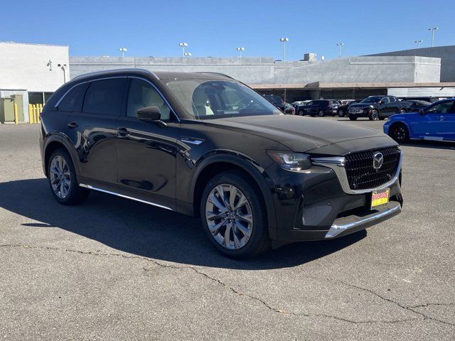 2025 Mazda CX-90 Premium Plus Package