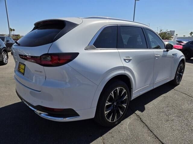 2025 Mazda CX-90 S Premium Package