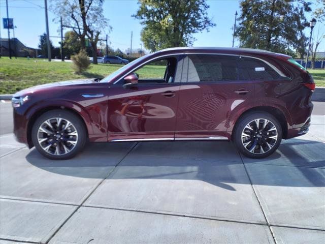 2025 Mazda CX-90 S Premium Package