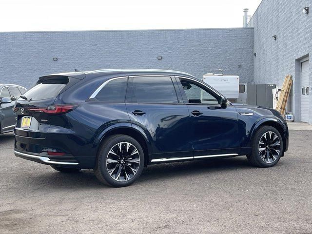 2025 Mazda CX-90 S Premium Package