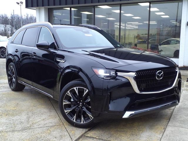 2025 Mazda CX-90 S Premium Package