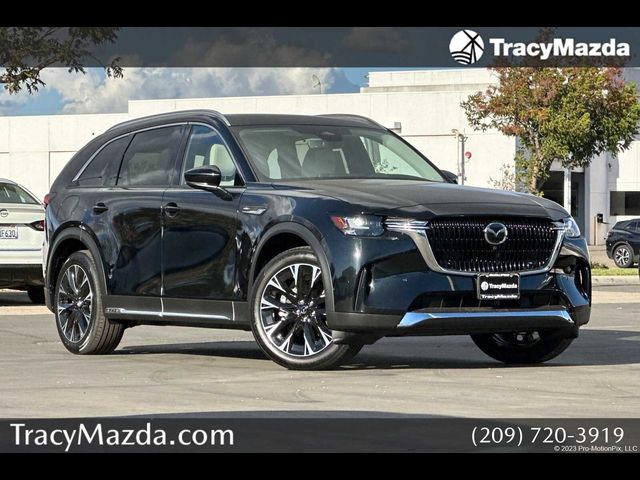 2025 Mazda CX-90 PHEV Premium Plus Package