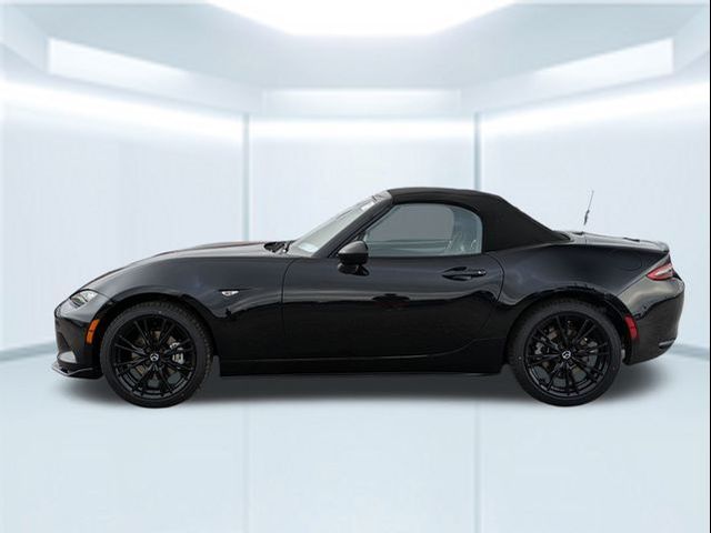 2025 Mazda MX-5 Miata Club