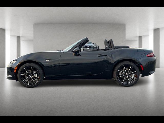 2025 Mazda MX-5 Miata Grand Touring