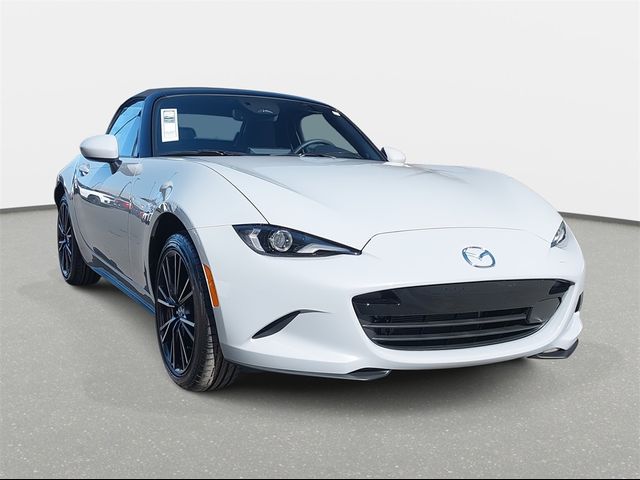 2025 Mazda MX-5 Miata Grand Touring