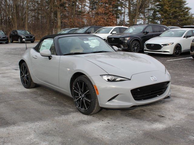 2025 Mazda MX-5 Miata Grand Touring