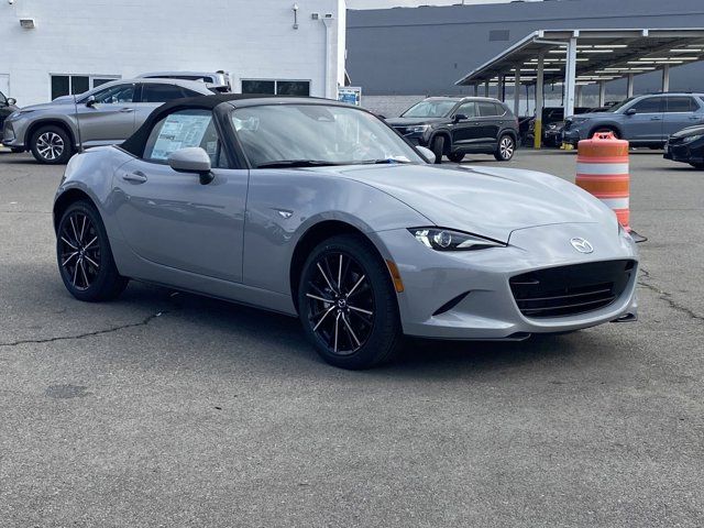 2025 Mazda MX-5 Miata Grand Touring