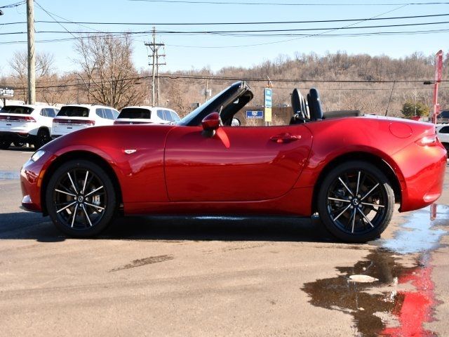 2025 Mazda MX-5 Miata Grand Touring