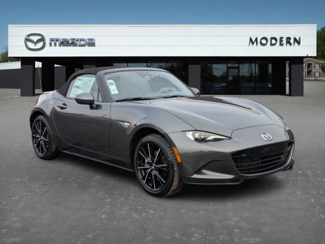 2025 Mazda MX-5 Miata Grand Touring