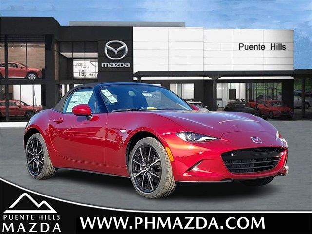 2025 Mazda MX-5 Miata Grand Touring