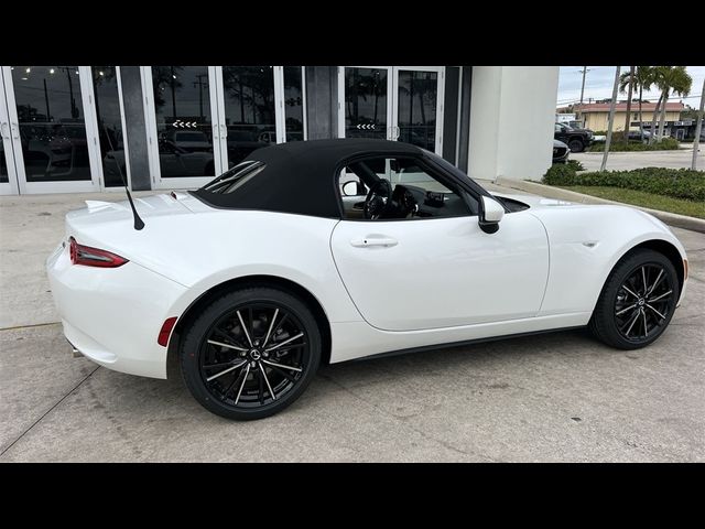 2025 Mazda MX-5 Miata Grand Touring