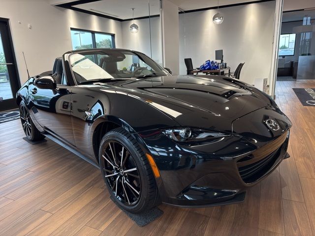 2025 Mazda MX-5 Miata Grand Touring