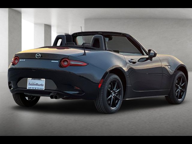 2025 Mazda MX-5 Miata Sport