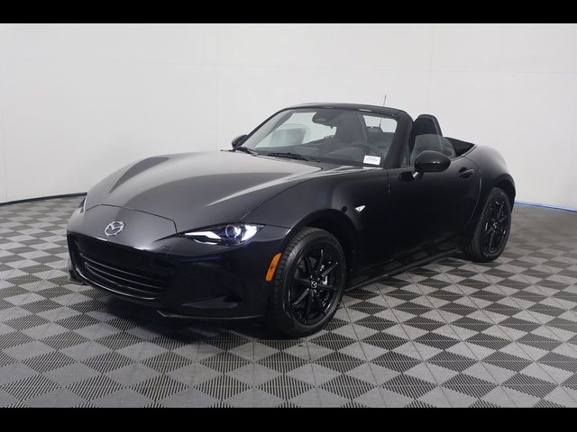 2025 Mazda MX-5 Miata Sport