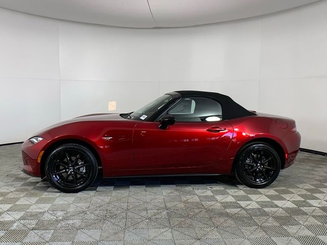 2025 Mazda MX-5 Miata Sport