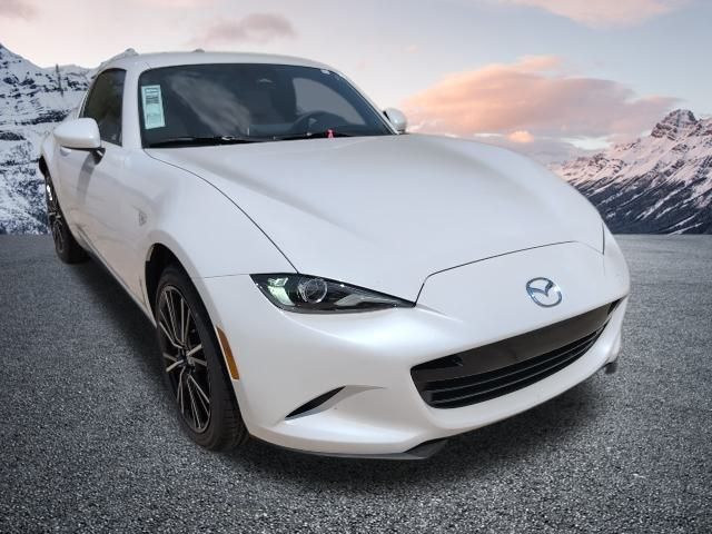 2025 Mazda MX-5 Miata RF Grand Touring