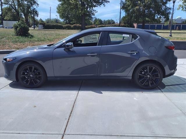 2025 Mazda Mazda3 Hatchback 2.5 S Carbon Edition