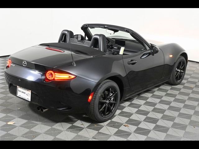 2025 Mazda MX-5 Miata Sport