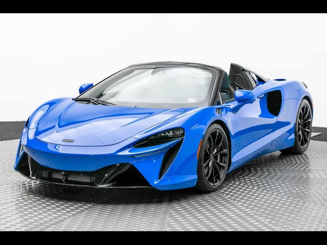 2025 McLaren Artura Base