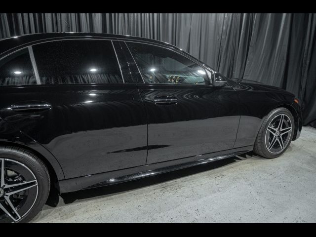 2025 Mercedes-Benz C-Class 300