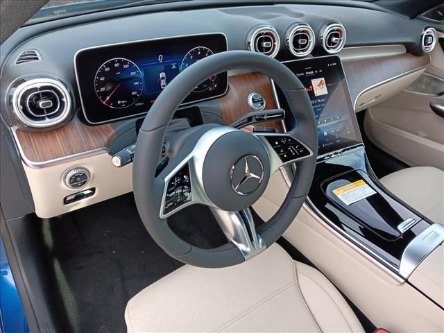 2025 Mercedes-Benz C-Class 300