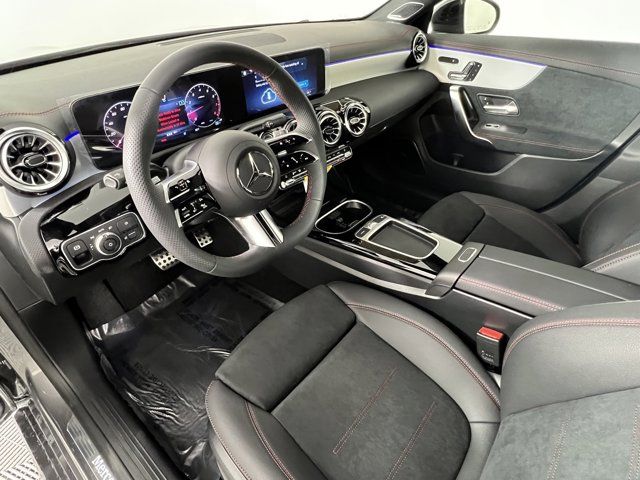 2025 Mercedes-Benz CLA 250