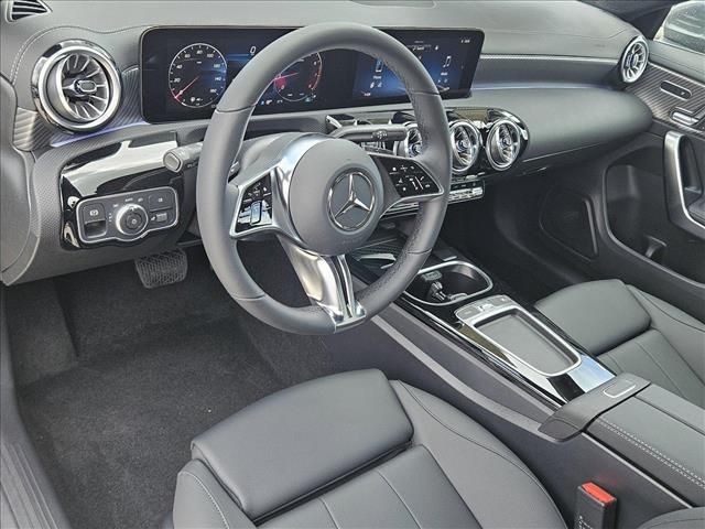 2025 Mercedes-Benz CLA 250