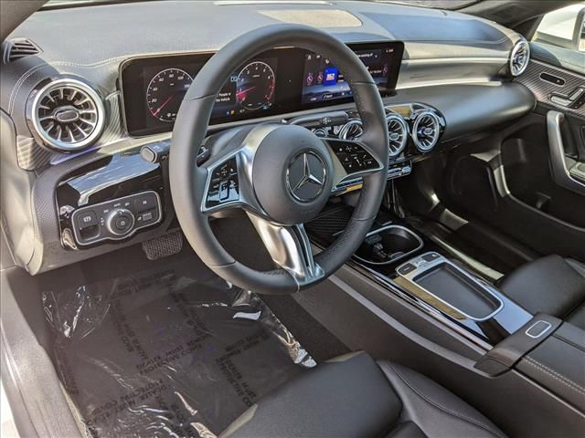 2025 Mercedes-Benz CLA 250