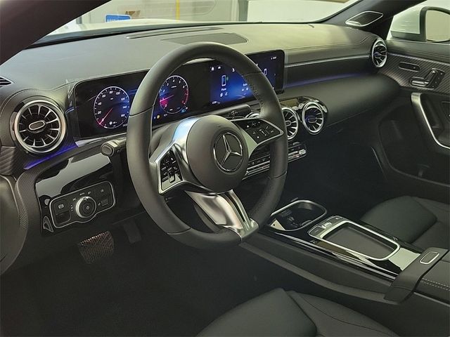 2025 Mercedes-Benz CLA 250