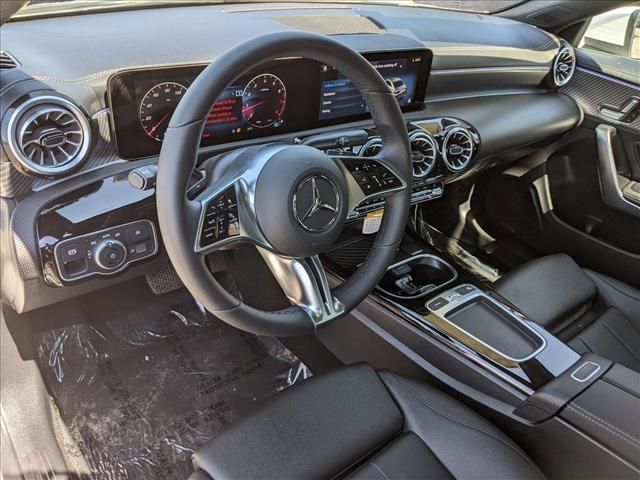 2025 Mercedes-Benz CLA 250