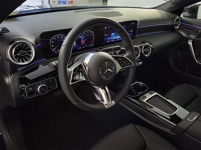 2025 Mercedes-Benz CLA 250